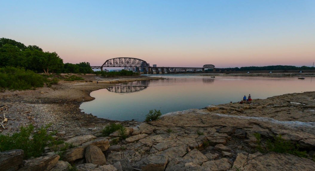 Falls of the Ohio State Park, Indiana, USA